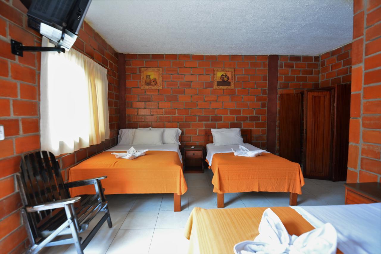 Hosteria Las Heliconias Tena Exterior photo