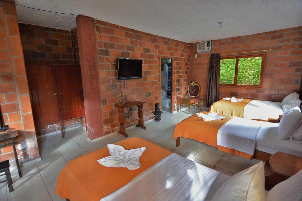 Hosteria Las Heliconias Tena Exterior photo