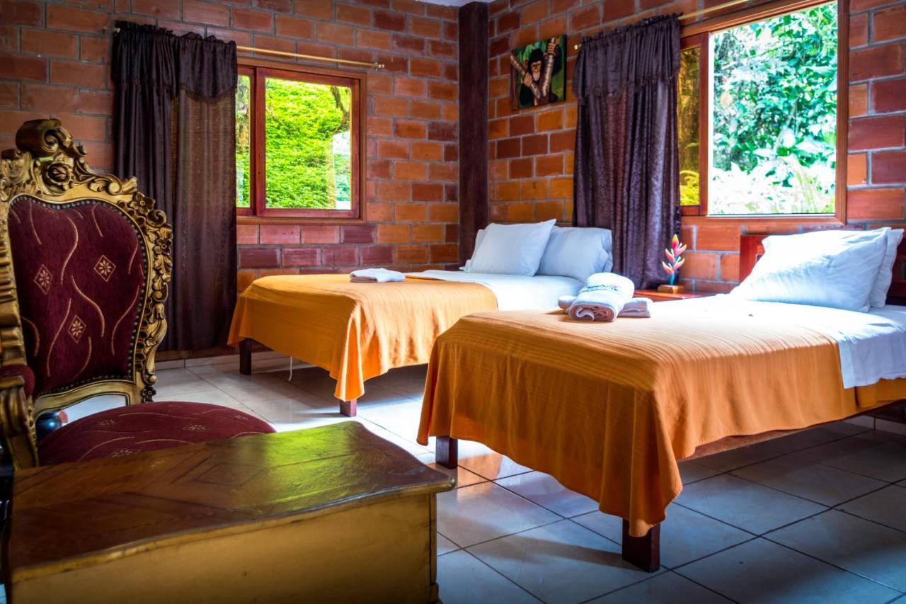 Hosteria Las Heliconias Tena Exterior photo